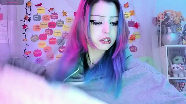 bunnyislewd online show from November 26, 2025, 5:18 am