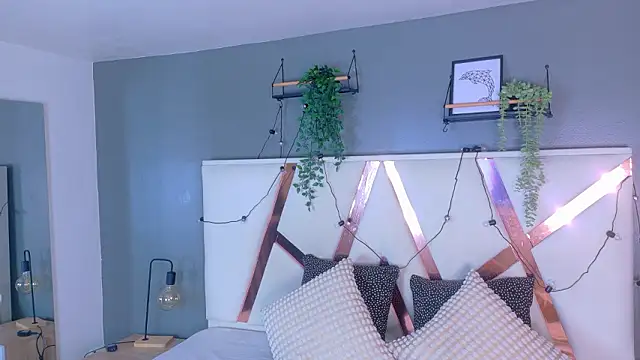 JenaCooper  online show from February 22, 2026, 11:45 am