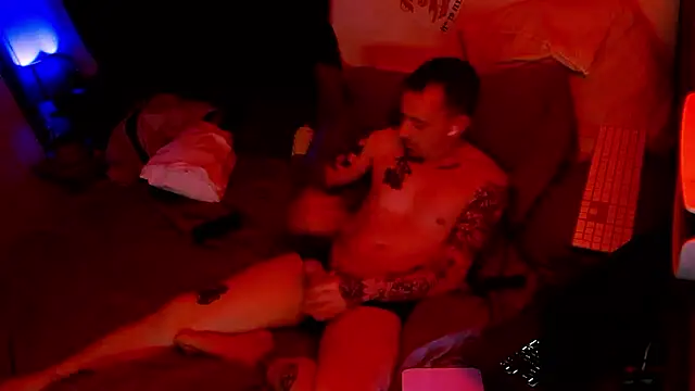 vegasboi70206 online show from February 9, 2026, 9:18 am