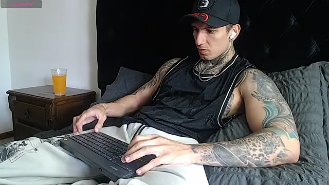 Shane Clay online show from January 8, 2026, 6:36 pm