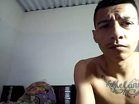 Snapshot of paisita122 chatting on October 5, 2025, 1:29 am paisita122 online show from October 5, 2025, 1:29 am