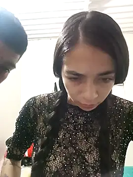 Snapshot of paisita122 chatting on September 10, 2025, 4:33 am paisita122 online show from September 10, 2025, 4:33 am