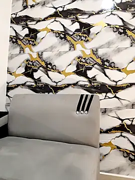 Hiroshi Shen online show from December 4, 2025, 12:42 am