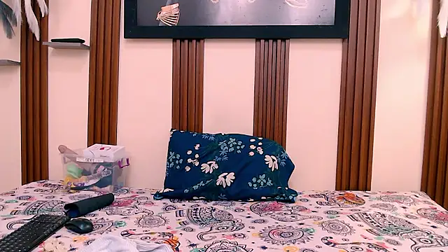 Snapshot of kimberly18cute chatting on February 3, 2026, 1:05 am kimberly18cute online show from February 3, 2026, 1:05 am