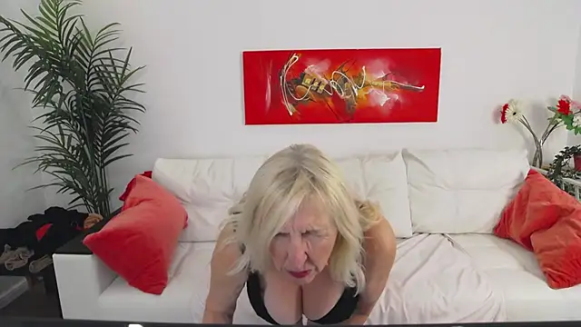 YourBustyBarbara online show from October 20, 2025, 4:51 pm