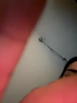 Snapshot of addictedtoari chatting on December 4, 2025, 3:05 am addictedtoari online show from December 4, 2025, 3:05 am