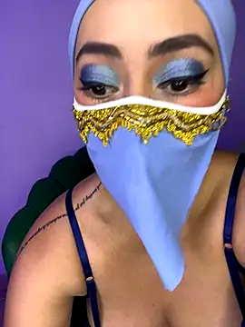 Snapshot of Aisha_Malek chatting on December 3, 2025, 8:08 pm Aisha Malek online show from December 3, 2025, 8:08 pm