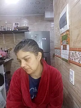 queemking online show from January 14, 2026, 12:58 am