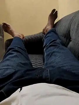 Lustyboy01789 online show from April 15, 2026, 1:26 pm