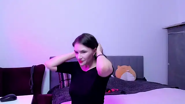 Katherine Twilight online show from October 16, 2025, 3:31 pm