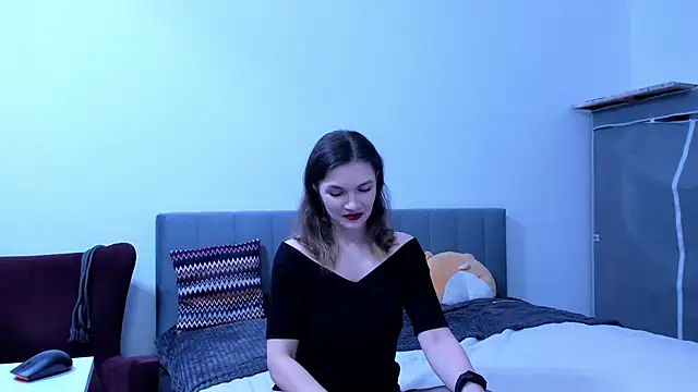 Katherine Twilight online show from November 27, 2025, 3:34 pm