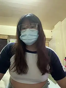 Snapshot of ariel_613 chatting on July 5, 2026, 4:25 pm ariel 613 online show from July 5, 2026, 4:25 pm