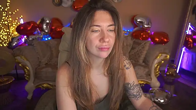 KateShanny online show from February 16, 2026, 6:56 am