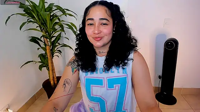  kat 1995 online show from December 2, 2025, 9:49 pm