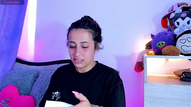 my aleja  online show from March 29, 2026, 11:23 am