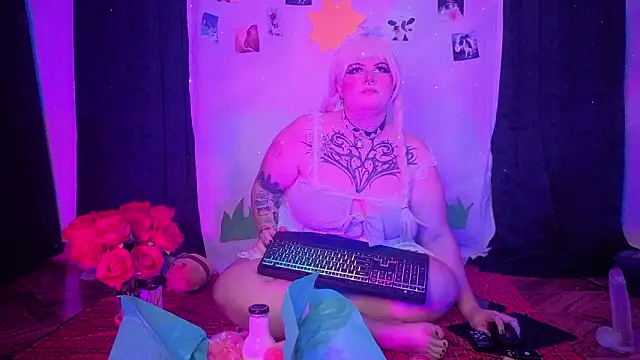 Mariana velezz online show from February 25, 2026, 8:30 pm