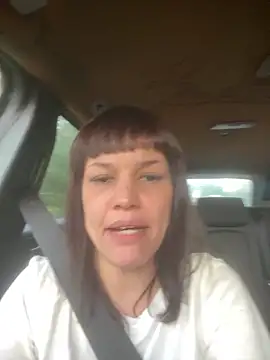 SarettaB90 online show from September 25, 2025, 4:13 pm