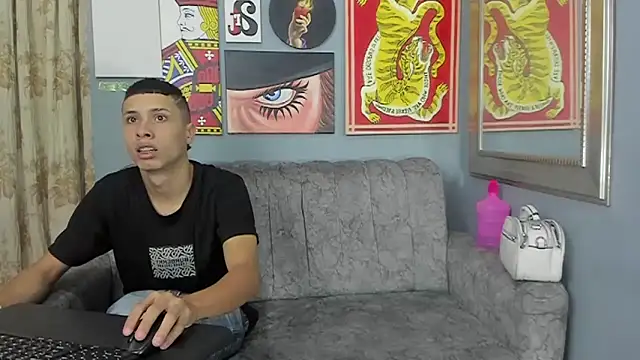 CattyANDnicky online show from November 21, 2025, 12:15 pm