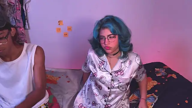 Snapshot of Andrewpetrikov_ chatting on September 15, 2025, 10:32 pm Andrewpetrikov online show from September 15, 2025, 10:32 pm