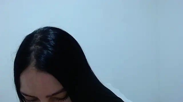 carolina zabala 19 online show from January 11, 2026, 6:48 pm