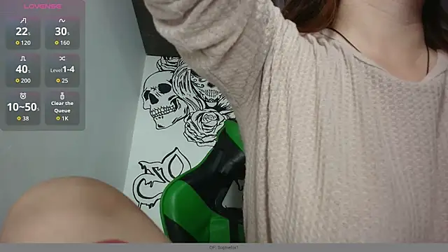 ImSophieFox online show from April 11, 2026, 7:45 am