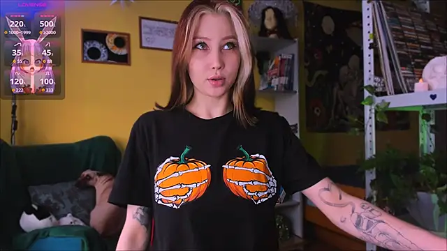 Nicole matt online show from October 26, 2025, 11:43 am