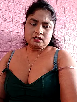 hornyriyanka online show from April 11, 2026, 7:45 am