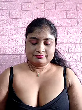 Snapshot of hornyriyanka chatting on October 4, 2025, 2:13 am hornyriyanka online show from October 4, 2025, 2:13 am