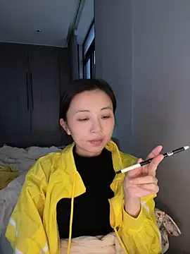 haiyan125216 online show from December 5, 2025, 9:30 am