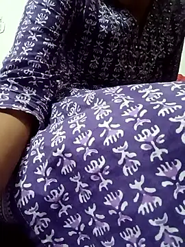 kittu0987 online show from January 9, 2026, 5:25 am