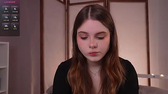 Snapshot of Lu__Lane chatting on November 15, 2025, 9:13 am Lu Lane online show from November 15, 2025, 9:13 am