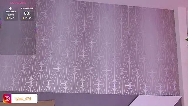 Celine Lee online show from December 2, 2025, 2:41 pm