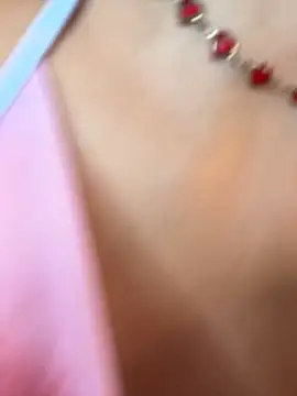 Snapshot of TweetiePieXXX chatting on February 27, 2026, 9:25 pm TweetiePieXXX online show from February 27, 2026, 9:25 pm