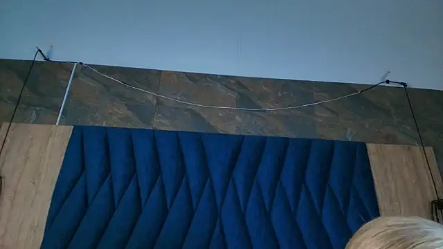 Barbiie 98 online show from September 17, 2025, 12:18 pm