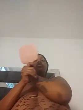 SheilaCoopers  online show from April 11, 2026, 11:58 am