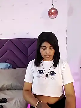 Kaylachannell online show from March 26, 2026, 3:38 am