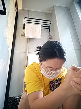 chengcheng12 online show from October 31, 2025, 11:44 pm