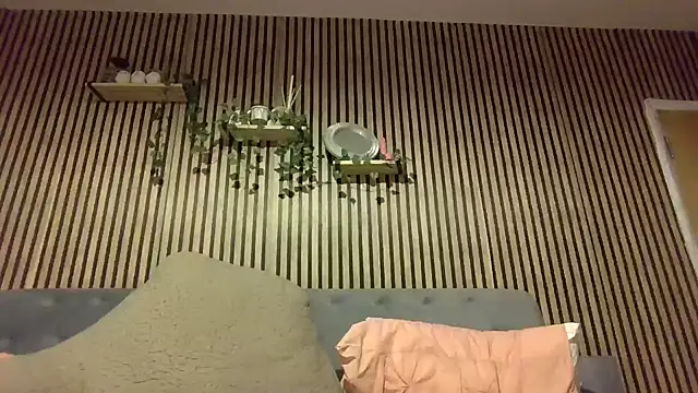 poppyinga1 online show from March 8, 2026, 3:21 am