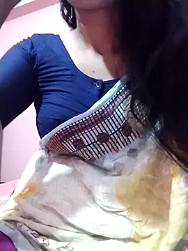 Snapshot of Prionti- chatting on November 3, 2025, 1:44 am Prionti- online show from November 3, 2025, 1:44 am