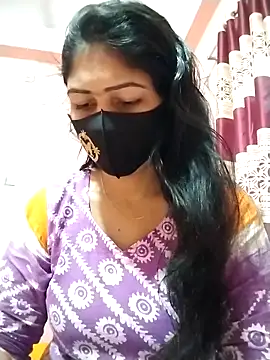 Snapshot of Prionti- chatting on November 26, 2025, 2:33 am Prionti- online show from November 26, 2025, 2:33 am