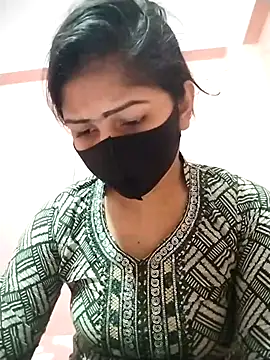 Snapshot of Prionti- chatting on November 4, 2025, 3:05 pm Prionti- online show from November 4, 2025, 3:05 pm