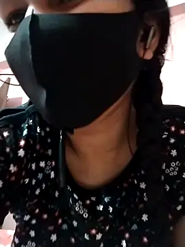 Snapshot of Prionti- chatting on November 6, 2025, 4:22 pm Prionti- online show from November 6, 2025, 4:22 pm