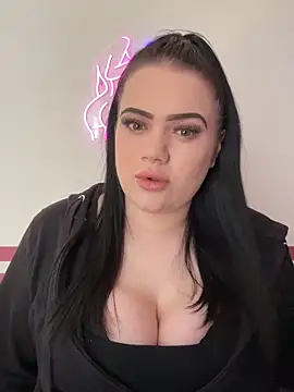 Shellybttn online show from April 9, 2026, 9:59 am