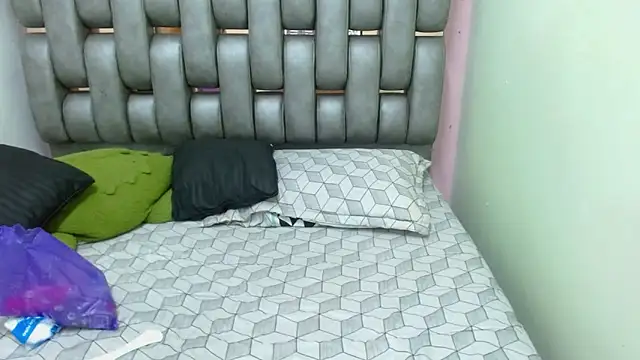 Madison Copers online show from October 28, 2025, 2:23 am