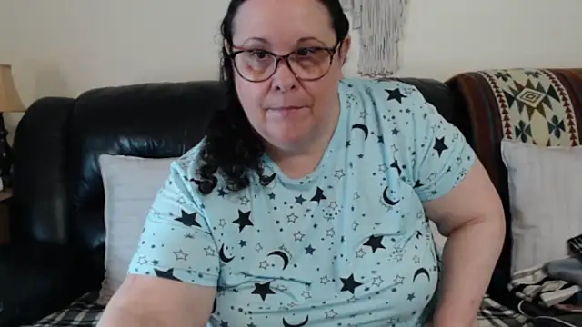 Juicy Julie469 online show from April 22, 2026, 2:57 pm