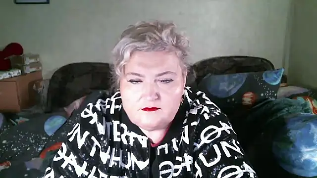 Snapshot of Lana555 chatting on February 8, 2026, 3:54 pm Lana555 online show from February 8, 2026, 3:54 pm