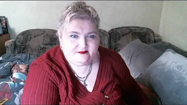 Snapshot of Lana555 chatting on March 19, 2025, 12:26 am Lana555 online show from March 19, 2025, 12:26 am