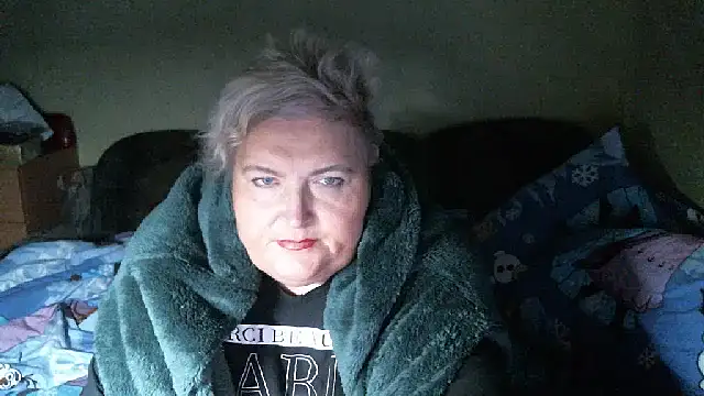 Snapshot of Lana555 chatting on January 18, 2026, 12:25 am Lana555 online show from January 18, 2026, 12:25 am