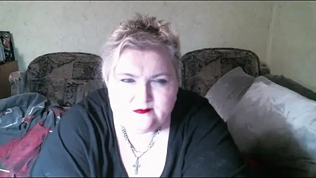 Snapshot of Lana555 chatting on March 17, 2025, 8:40 pm Lana555 online show from March 17, 2025, 8:40 pm