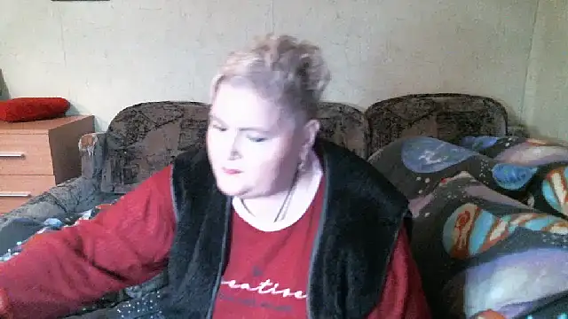 Snapshot of Lana555 chatting on February 25, 2026, 2:12 am Lana555 online show from February 25, 2026, 2:12 am